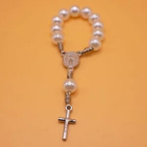 Bijela biserna krunica desetica