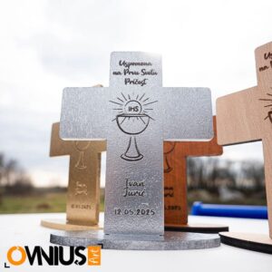 Drvene zahvalnice za prvu pričest.