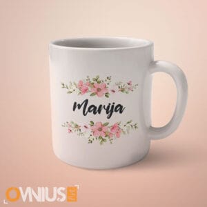 Personalizirana šalica s imenom i cvjetnim dizajnom