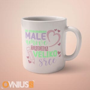 Šalica za tete u vrtiću za oblikovati male umove treba veliko srce šareni dizajn